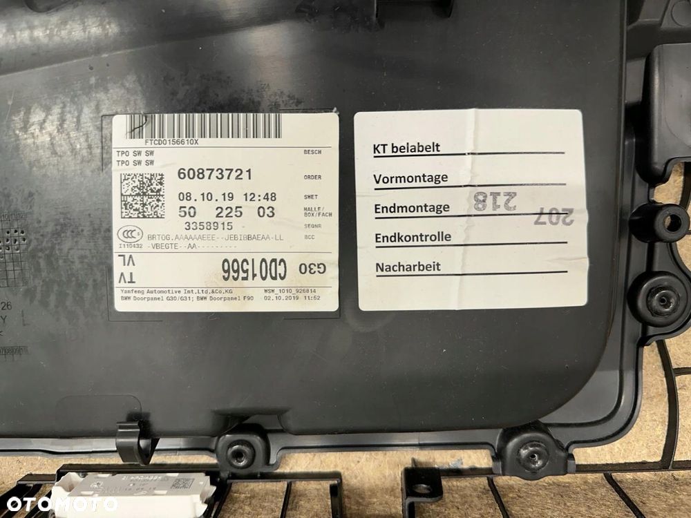 BMW 5 G30 ŚRODEK TAPICERKA FOTELE TUNEL KANAPA BOCZKI SKÓRA HARMAN KARDON - 8