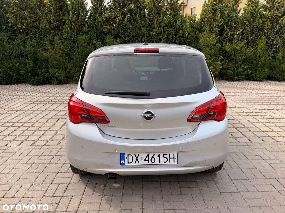 Opel Corsa 1.4 16V Cosmo - 4