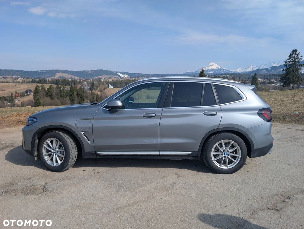 BMW X3 xDrive30e - 8