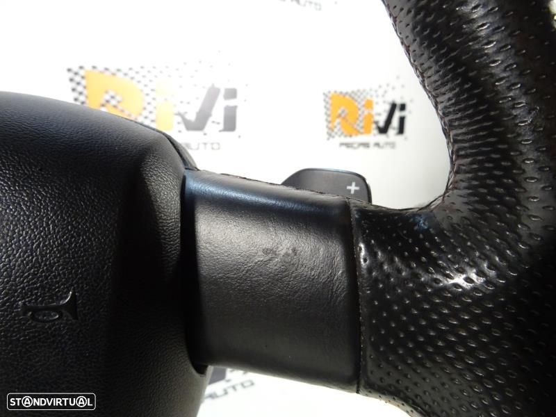 Volante Audi A3 (8P1)  Volante Audi A3 8P / A4 B6 B7 B8 / A5 8T / A6 C - 8