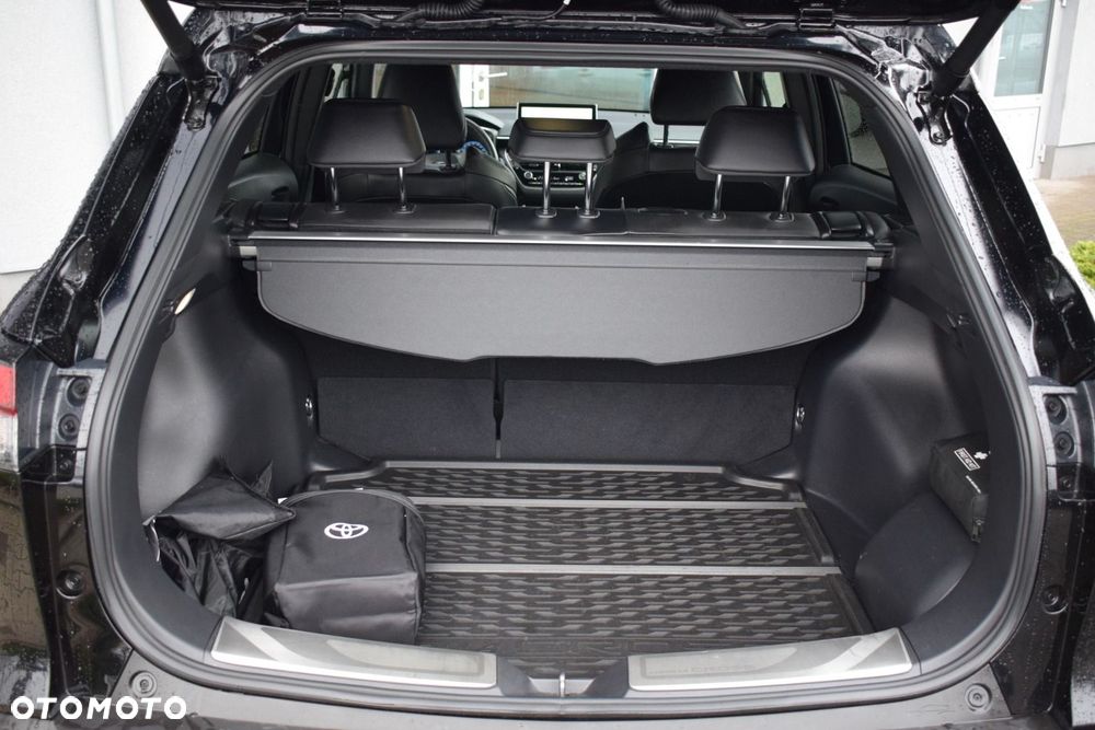 Toyota Corolla Cross 2.0 Hybrid Executive - 18