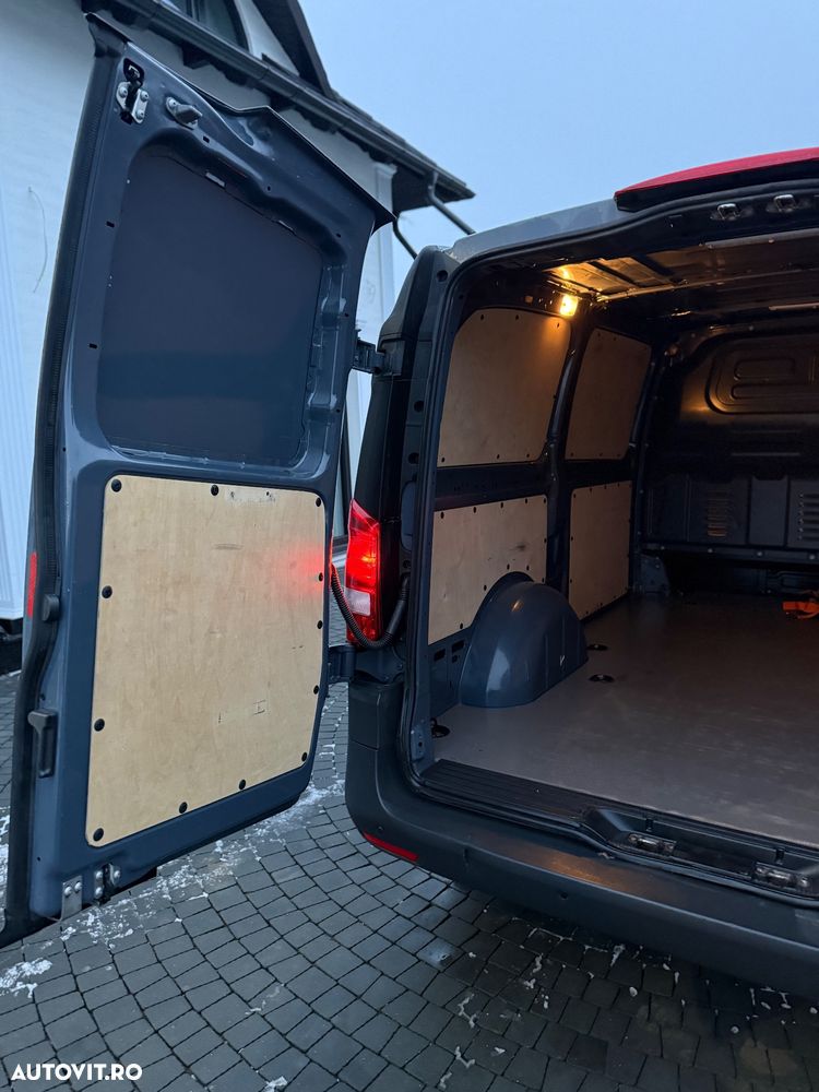 Mercedes-Benz Vito (BlueTEC) Tourer Extralang PRO - 24