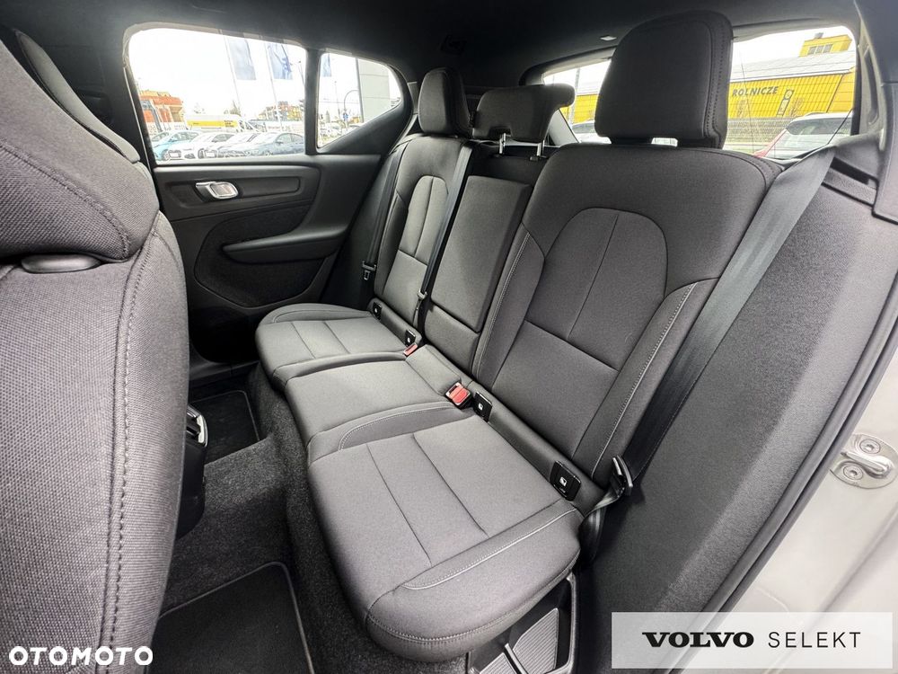 Volvo XC 40 - 29