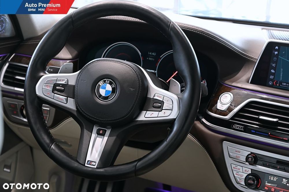 BMW Seria 7 M760Li xDrive - 21