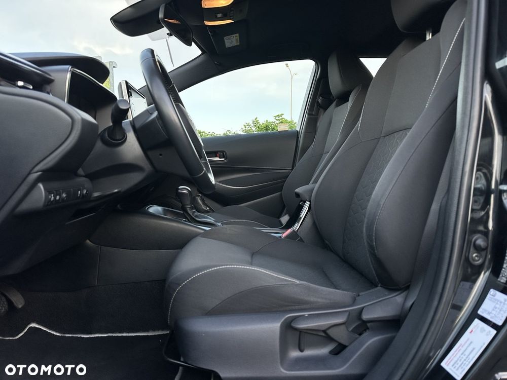 Toyota Corolla 1.8 Hybrid GPF Comfort - 18