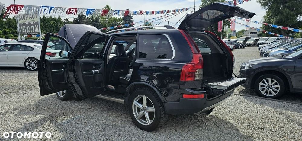 Volvo XC 90 - 25