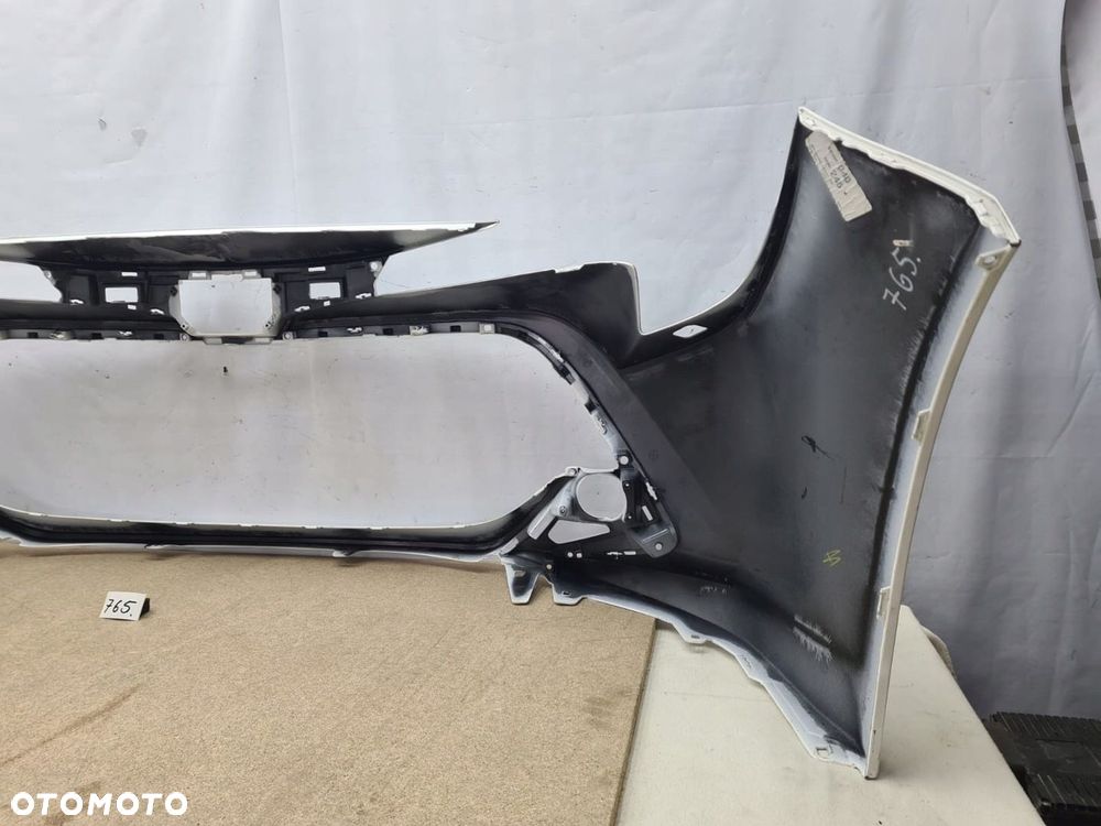 ZDERZAK PRZÓD PRZEDNI TOYOTA COROLLA E21 - 7