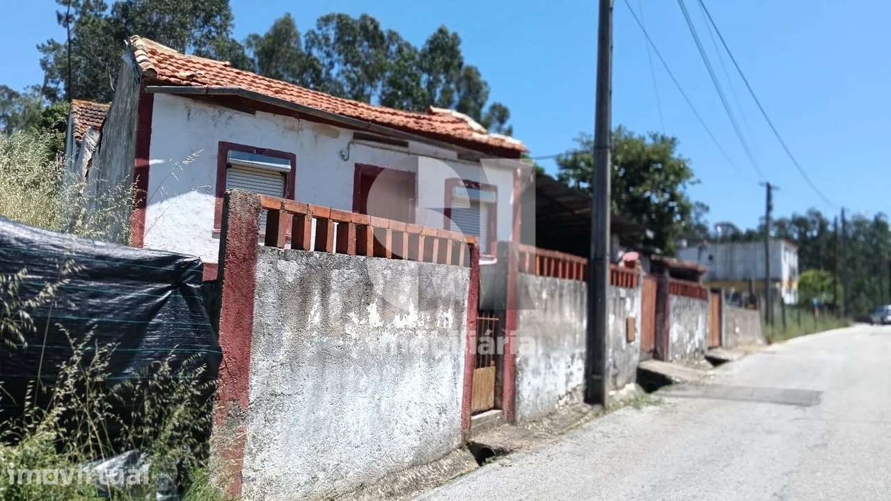 Casa com terreno para recuperar - Grande imagem: 3/20