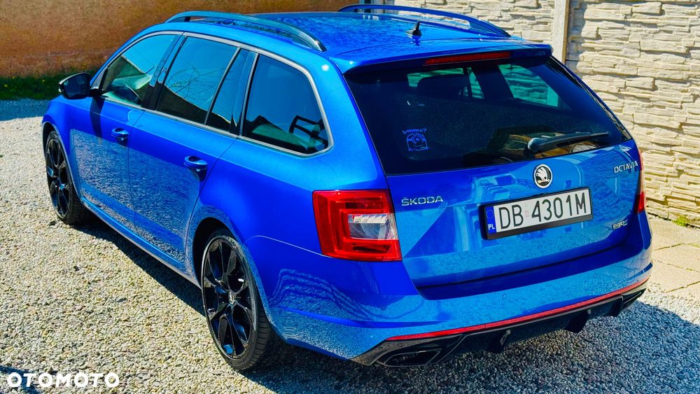 Skoda Octavia 2.0 TDI DSG RS - 20