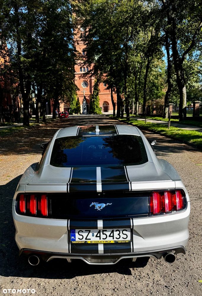 Ford Mustang 2.3 EcoBoost - 7