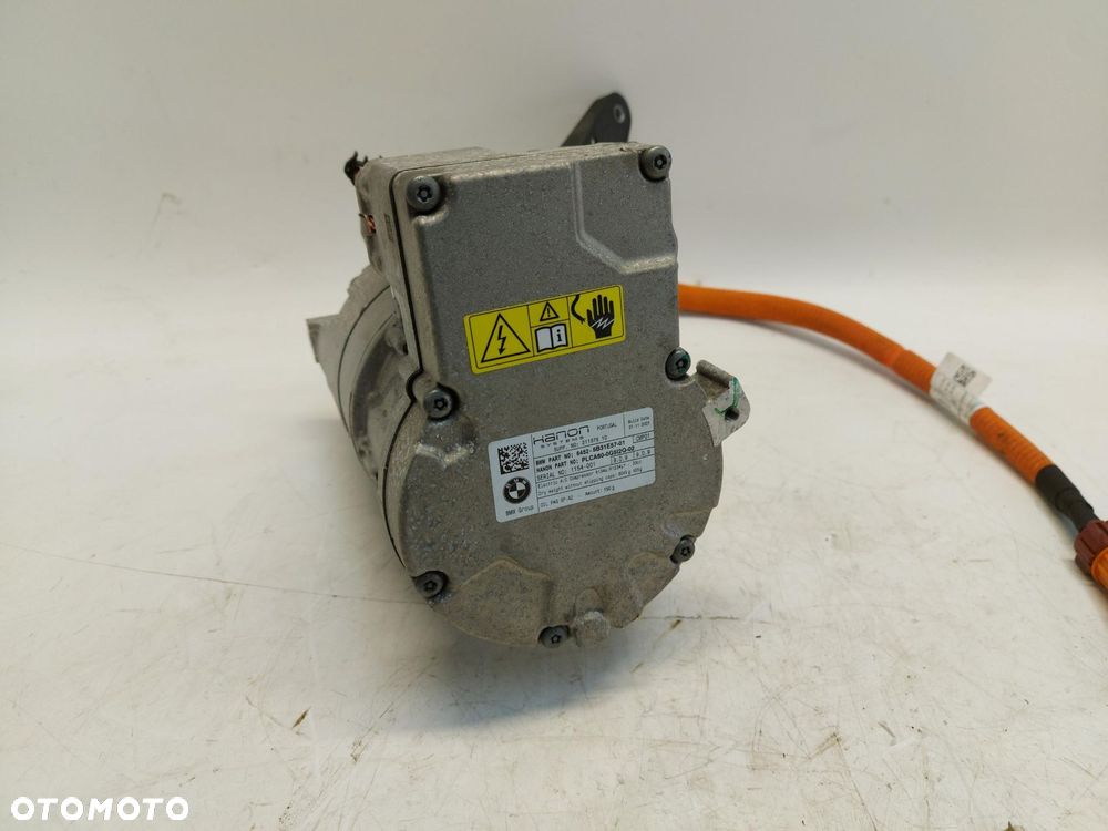 BMW 5 G60 530E x-drive Kompresor sprężarka klimatyzacji 5B31E57 - 4