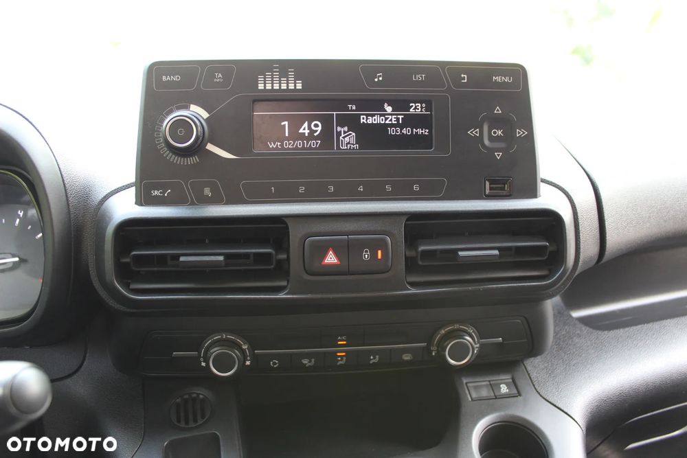 Citroën BERLINGO 1.6 HDI 3-OSOBOWY - 16