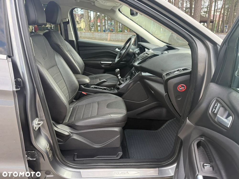 Ford Kuga 2.0 TDCi 4x4 Titanium - 31