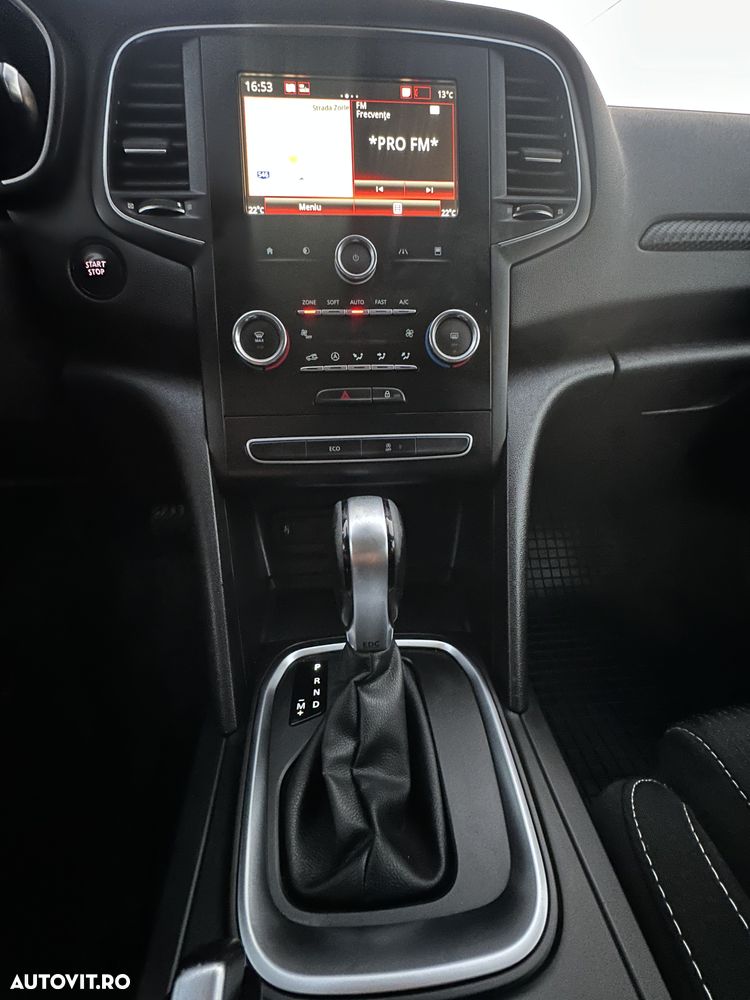 Renault Megane Estate Blue dCI EDC Intens - 12