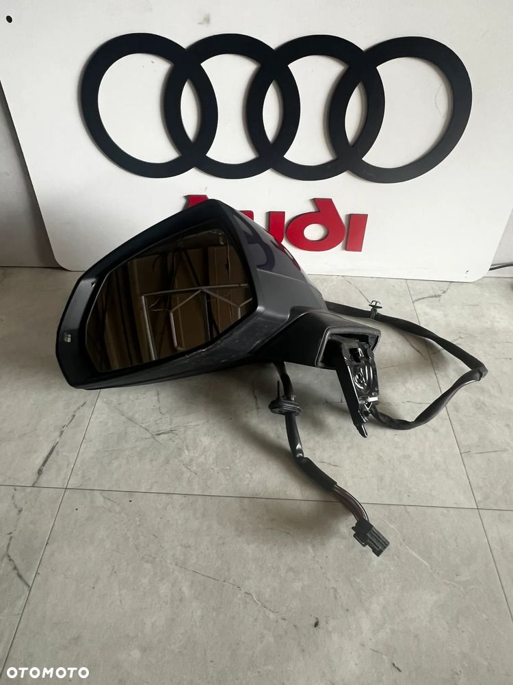 AUDI Q5 80A LUSTERKO LEWE 14 PINÓW PRAWE 10 PIN LX5L LEWE LX5H - 10