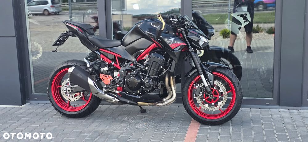 Kawasaki Z 900 - 3