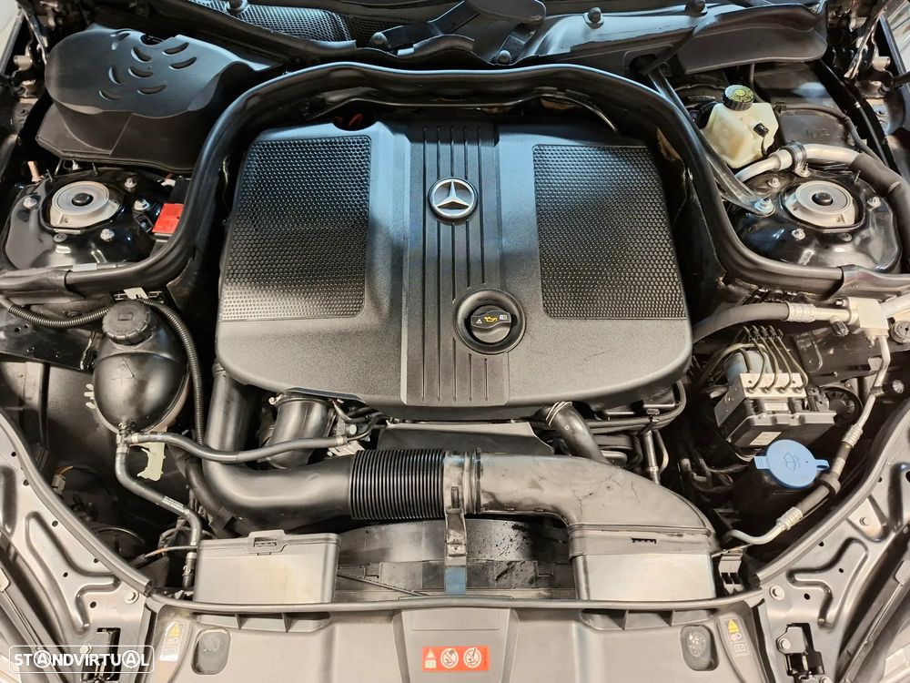 Mercedes-Benz E 250 CDI Avantgarde BE Auto. - 17