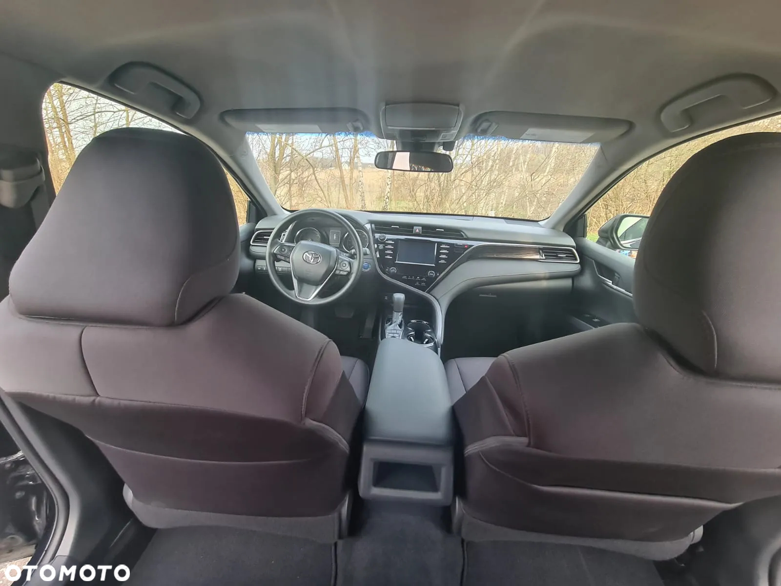 Toyota Camry - 6