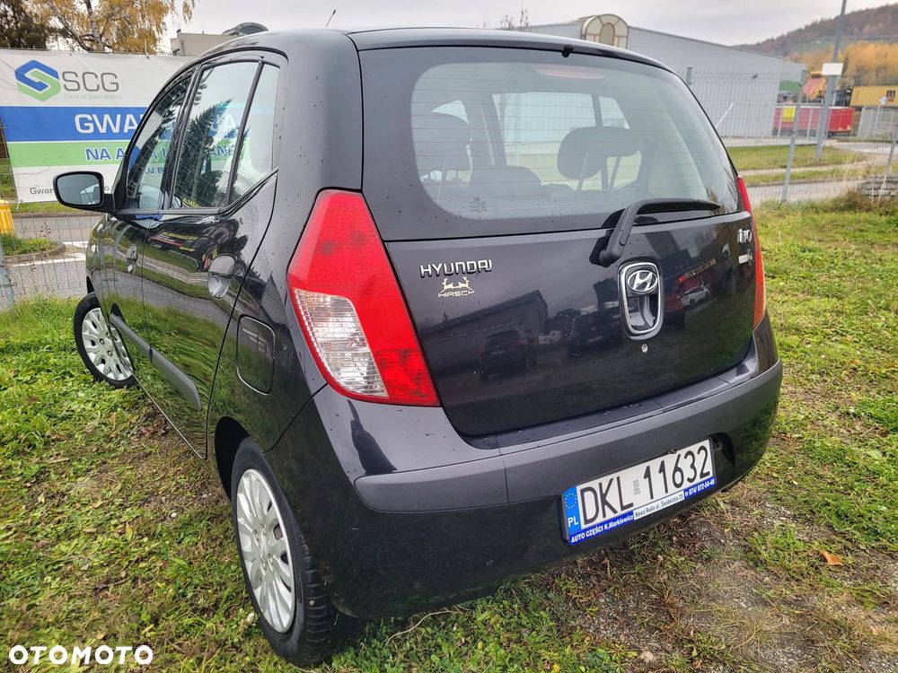 Hyundai i10 - 12