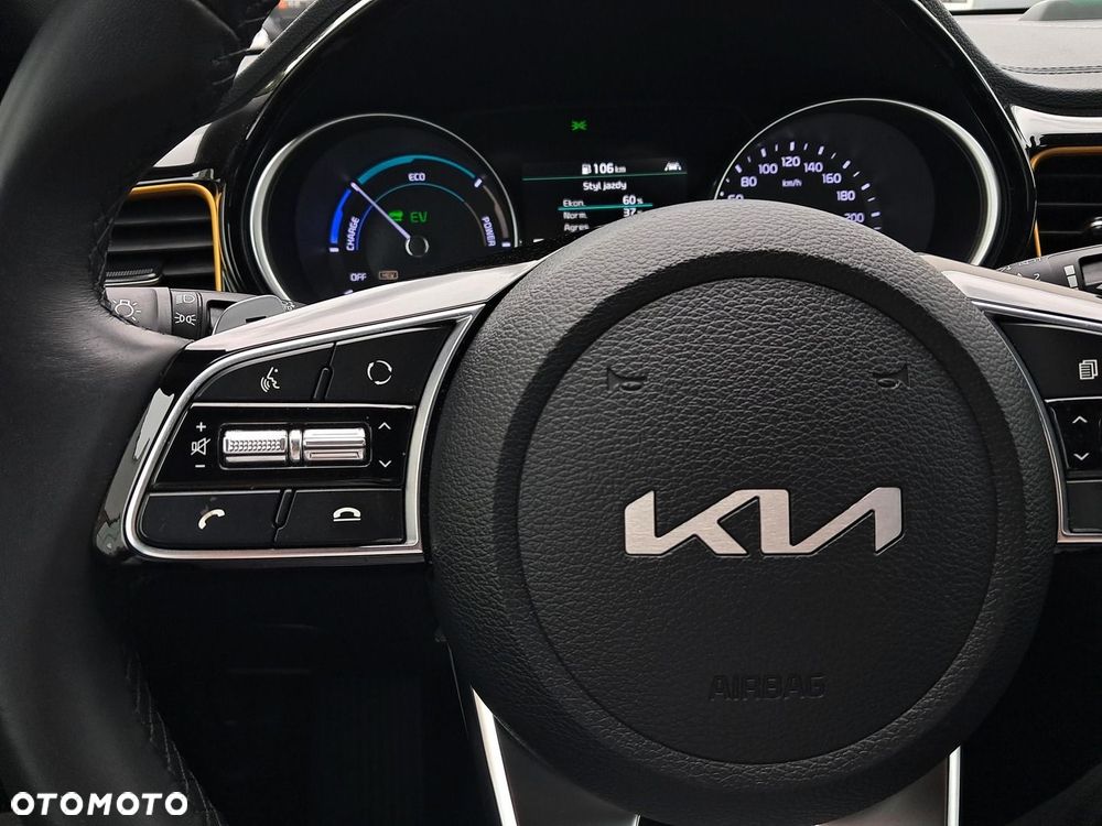 Kia XCeed - 17