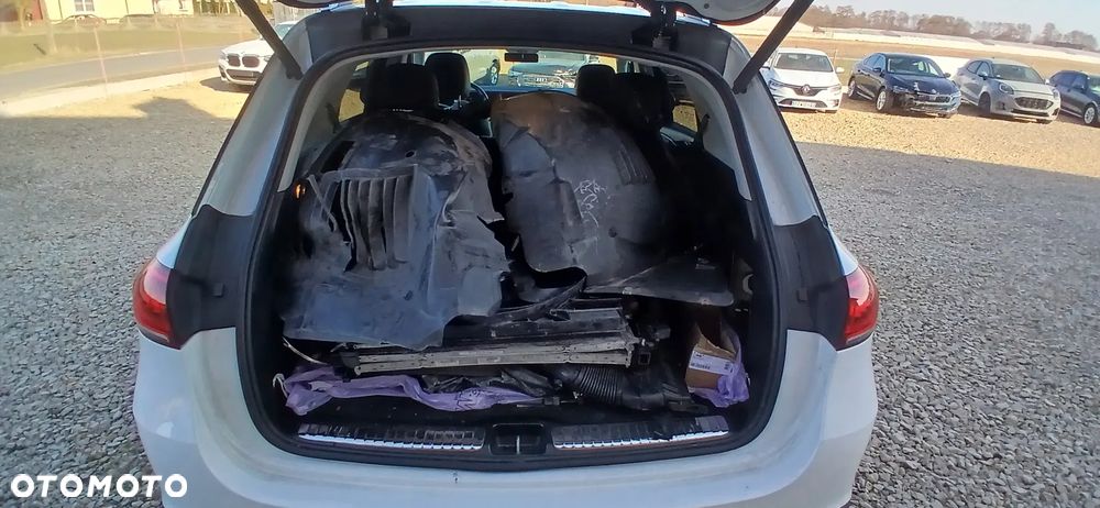 Mercedes-Benz GLE 350 d 4Matic 9G-TRONIC AMG Line - 15