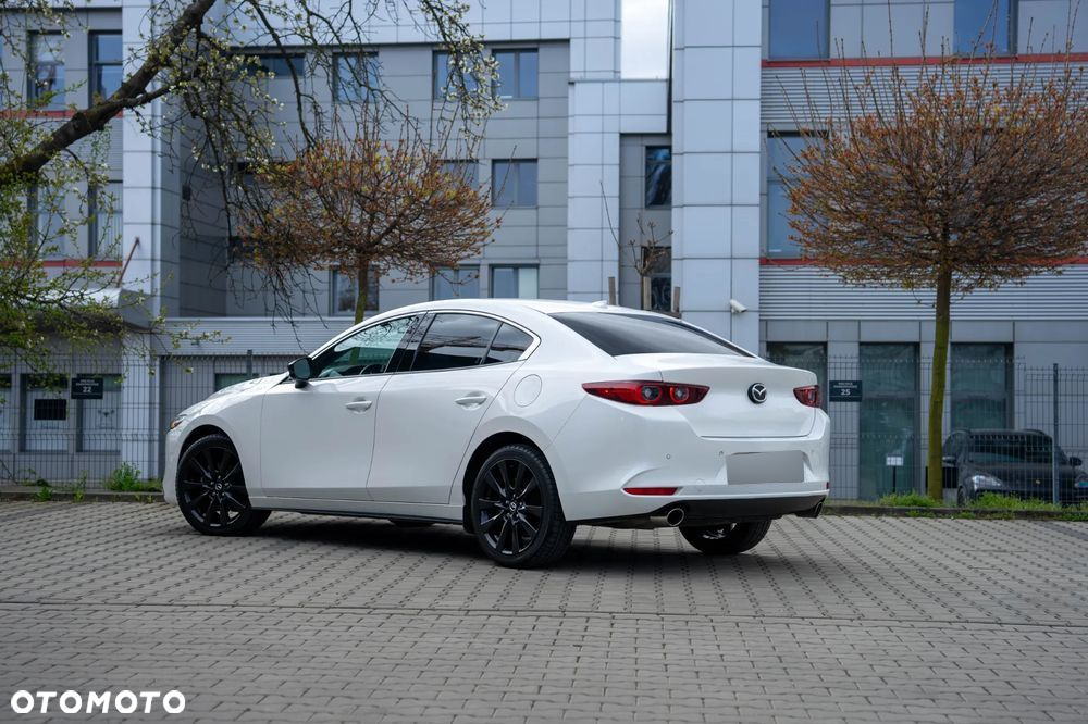 Mazda 3 - 5