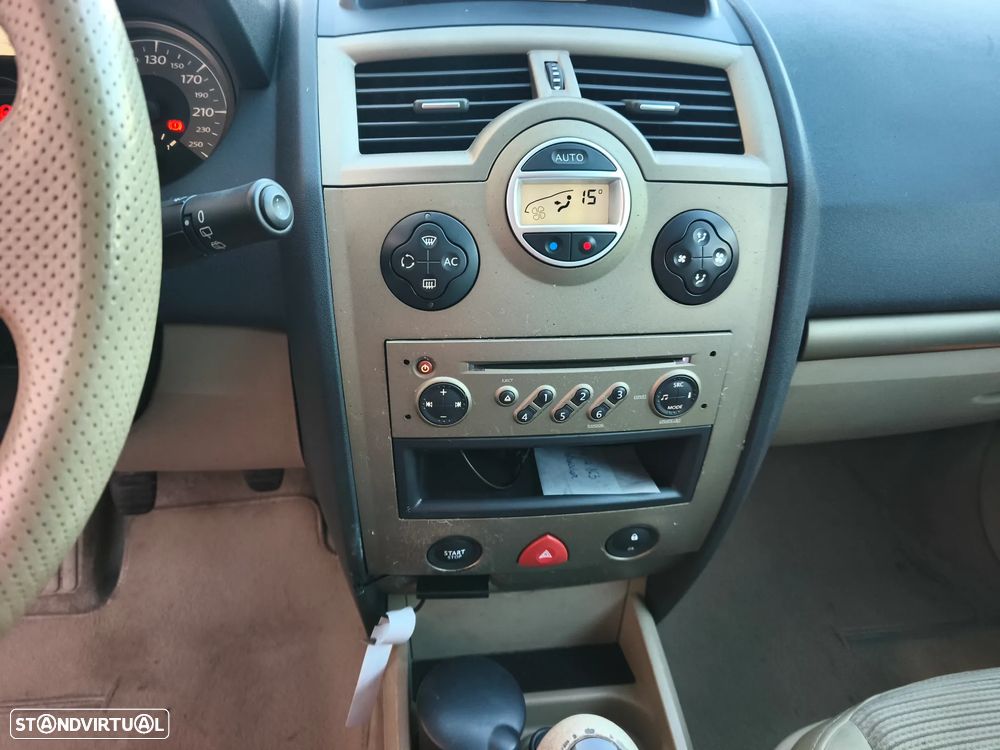 Renault Mégane Break 1.5 dCi Privilège Luxe - 21