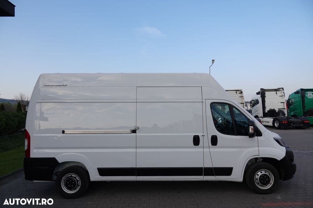 Iveco BOXER / 2.2 - 120 CP / L3H3 / AUTOUTILIZATOR DIN TABLĂ / 2022 / MANUAL / IMPORTAT - 11