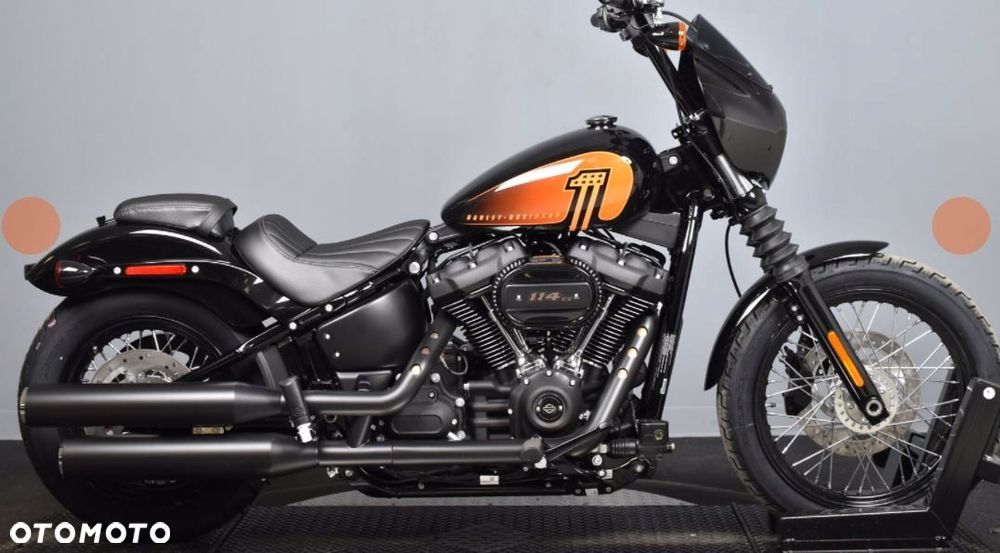 Harley Street Bob Low Rider M8 Wydech Tłumiki - 1