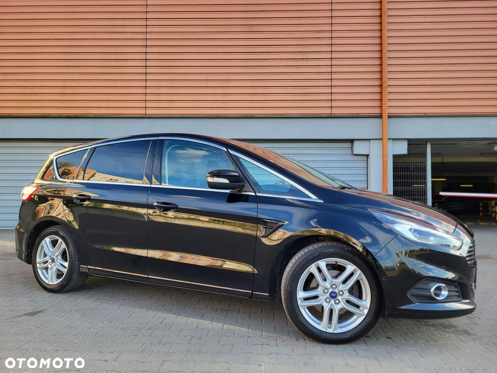 Ford S-Max 2.0 TDCi Bi-Turbo Titanium PowerShift - 19
