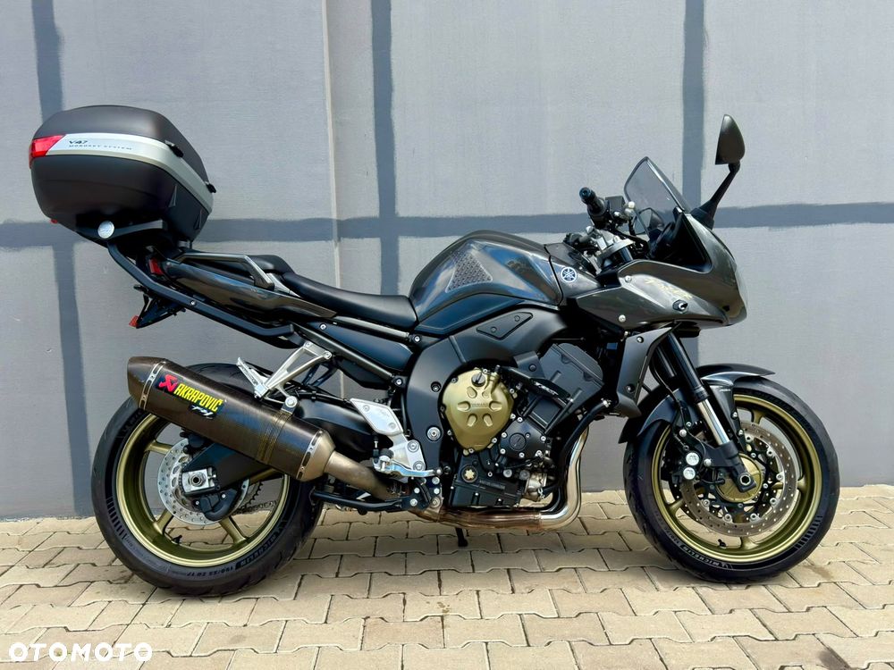 Yamaha FZ - 2
