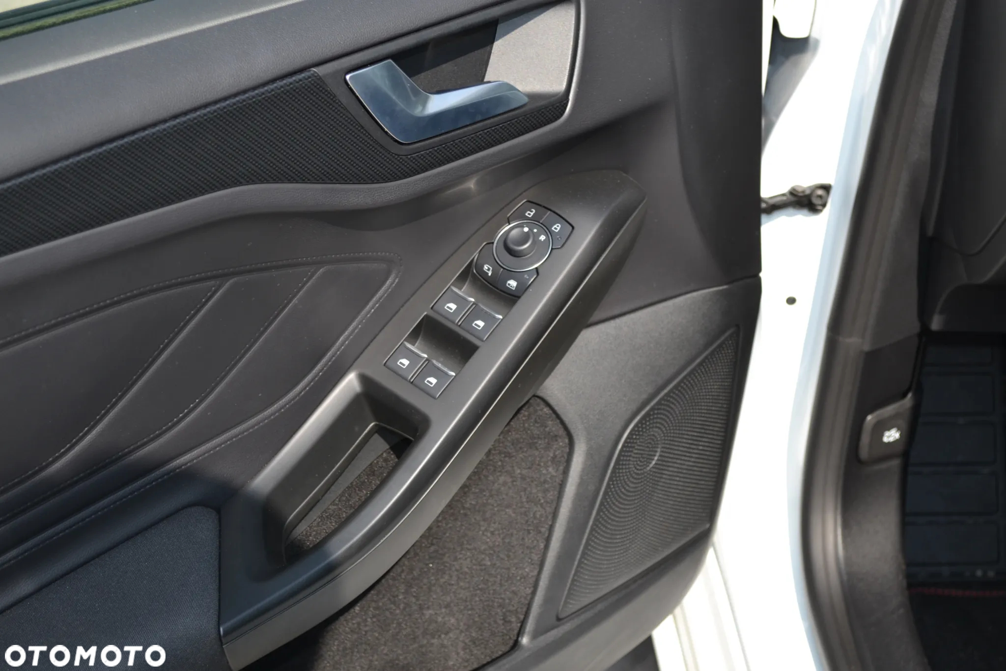 Ford Focus Turnier 1.0 EcoBoost Hybrid ACTIVE - 7