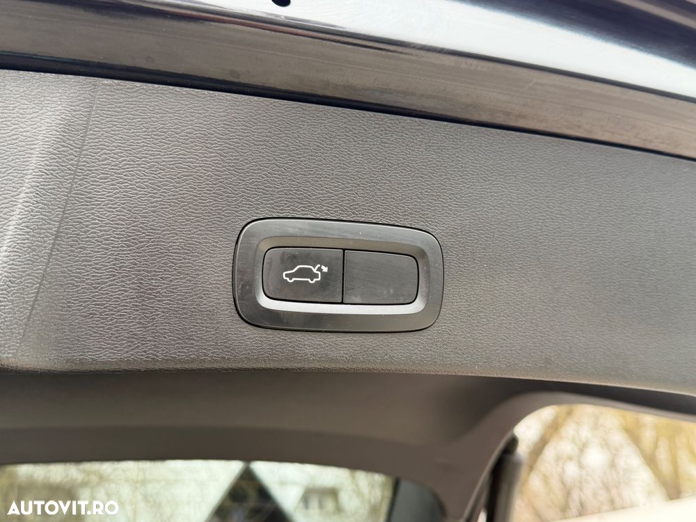 Volvo XC 40 D3 Inscription - 24