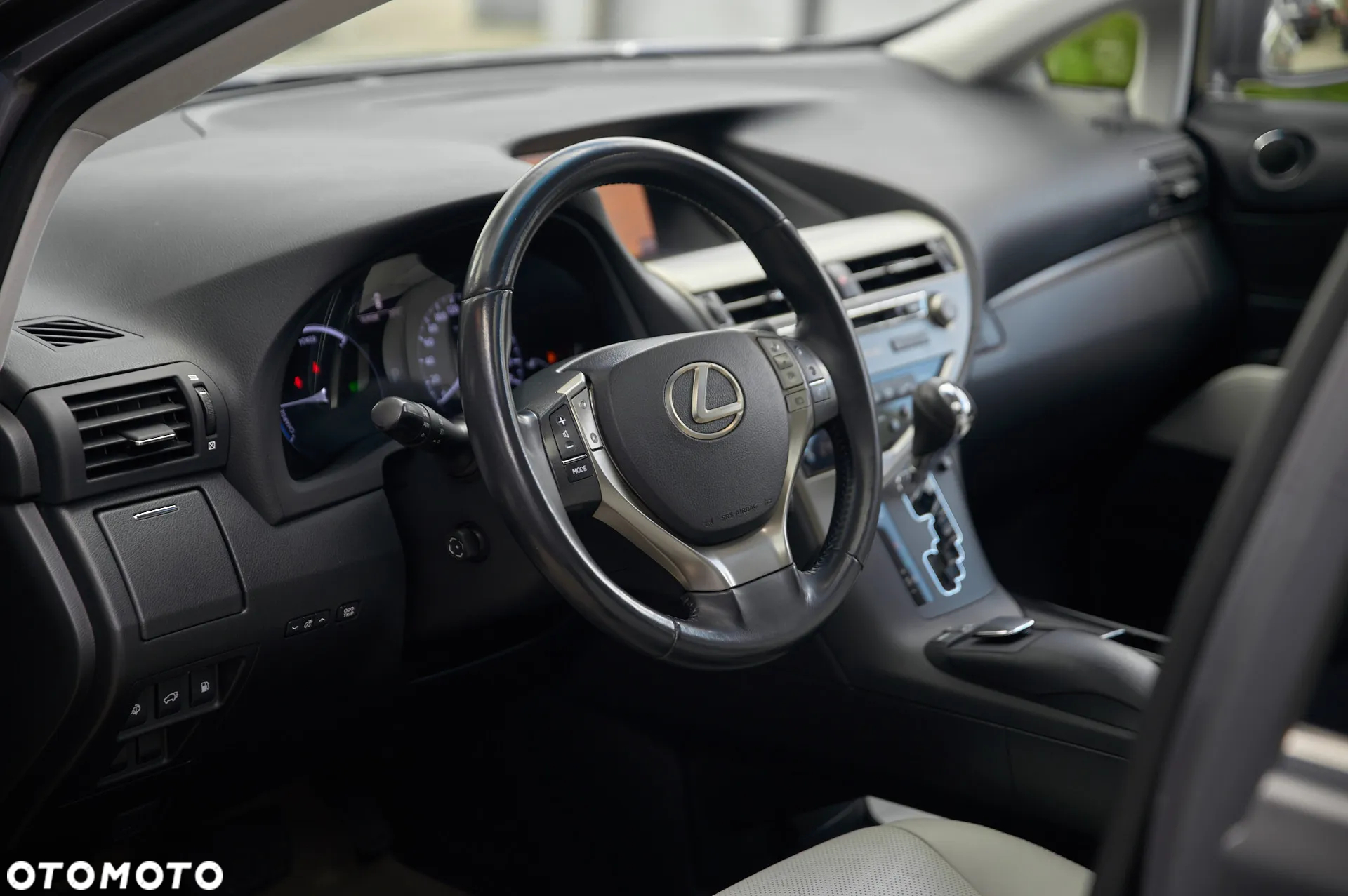 Lexus RX 450h (hybrid) Luxury Line - 28