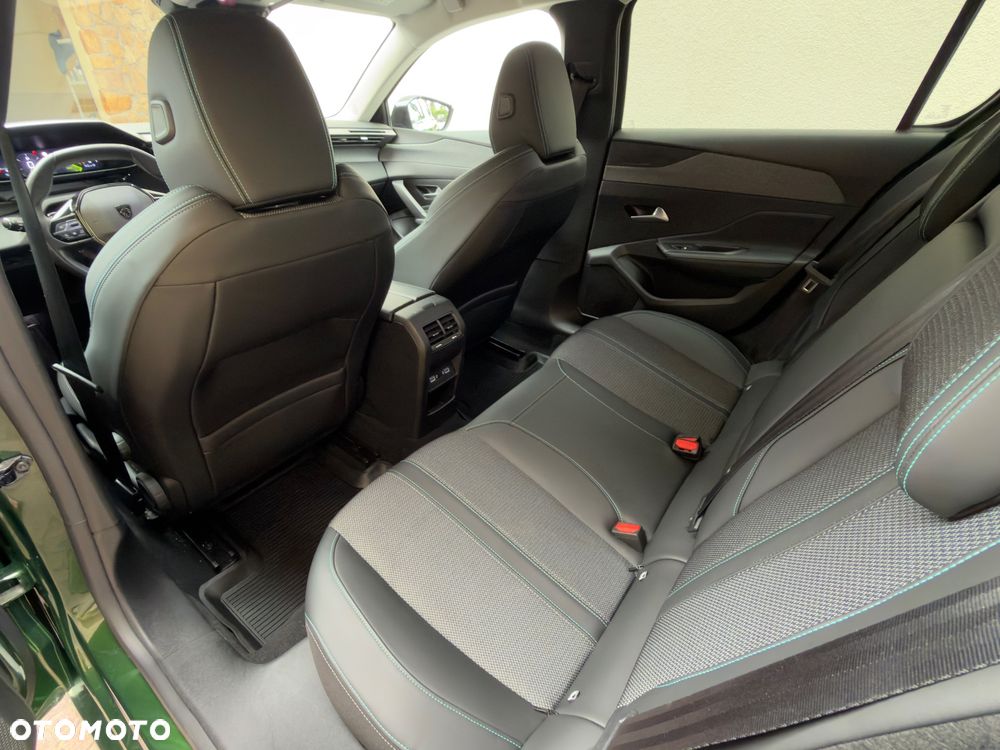 Peugeot 308 1.5 BlueHDi Allure Pack S&S EAT8 - 19