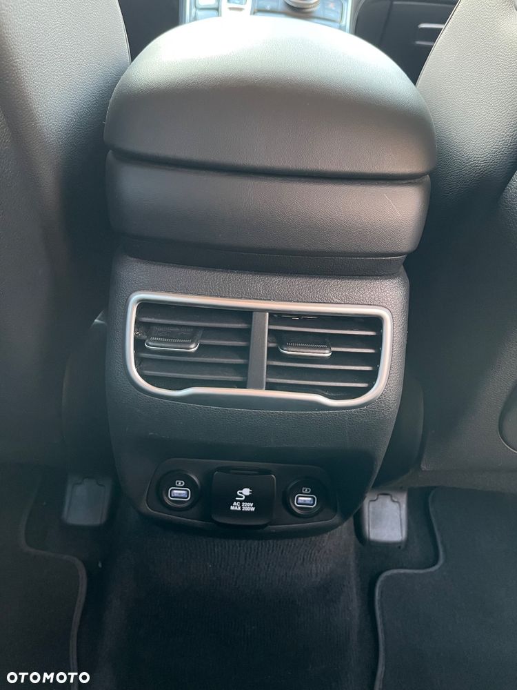 Hyundai Santa Fe 1.6 Plugin-Hybrid 4WD Prime - 13