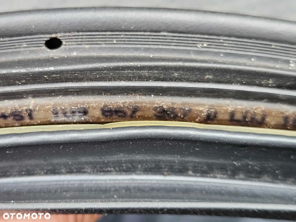 Uszczelka Guma Drzwi Tył Tylna Karoseryjna Karoseria Skoda Octavia I 1 Kombi Combi 2001r - 21