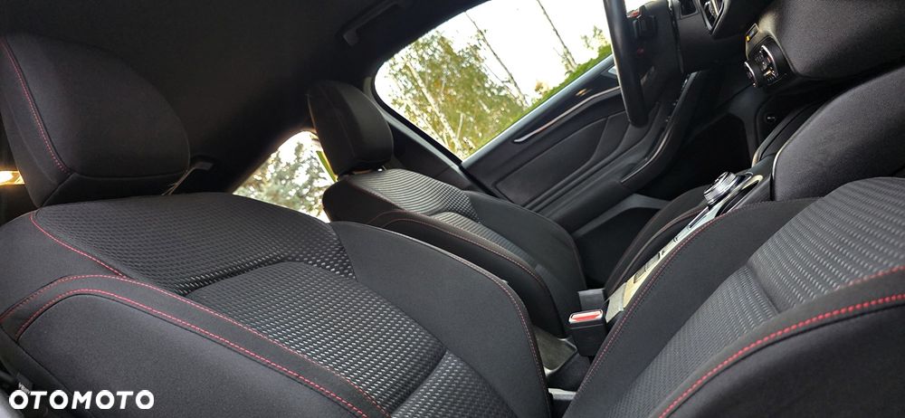 Ford Focus - 11