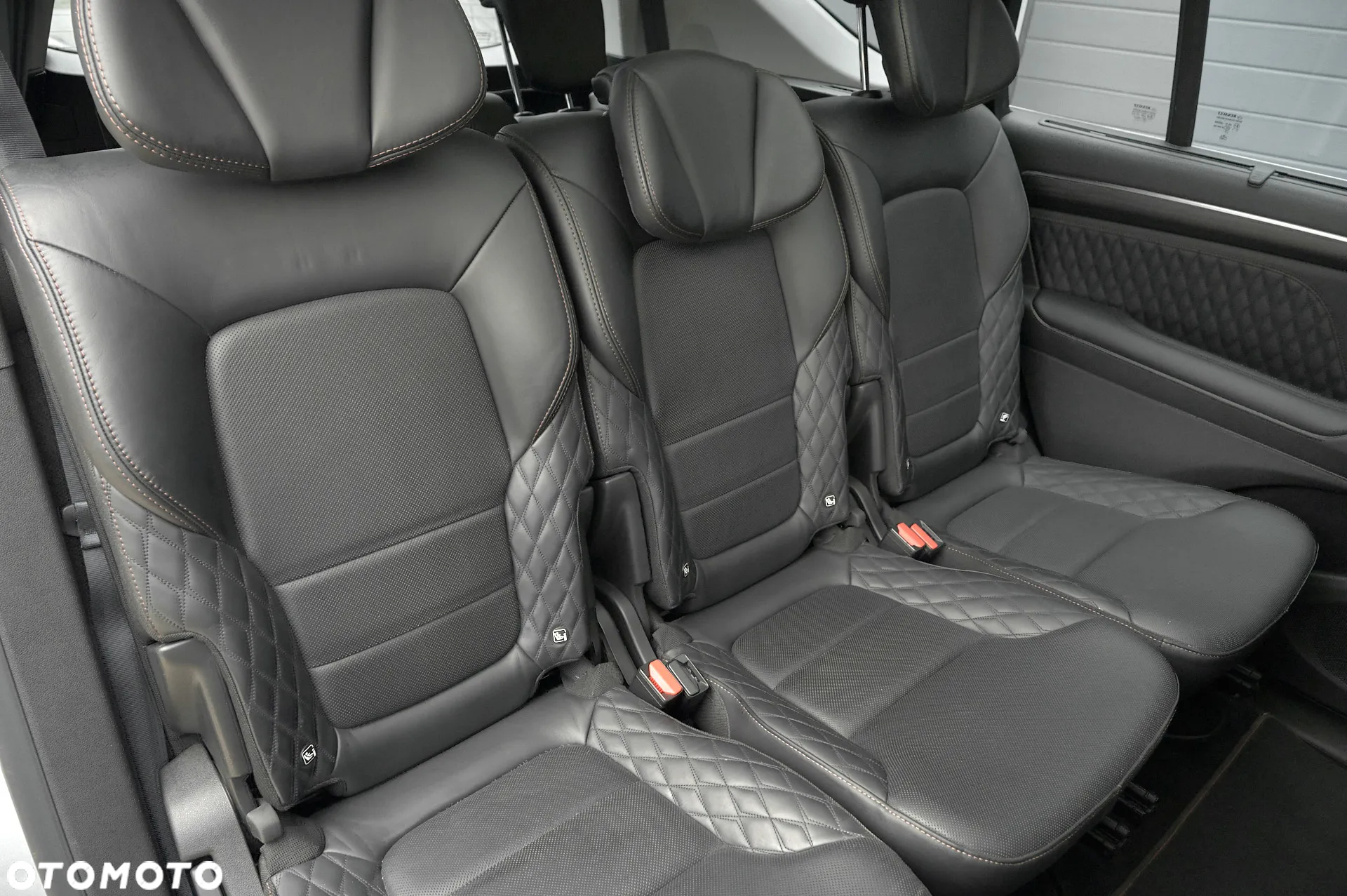 Renault Espace 2.0 Blue dCi Initiale Paris EDC - 17