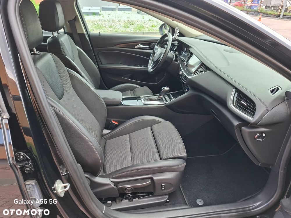 Opel Insignia 2.0 CDTI automatik Business Innovation - 32