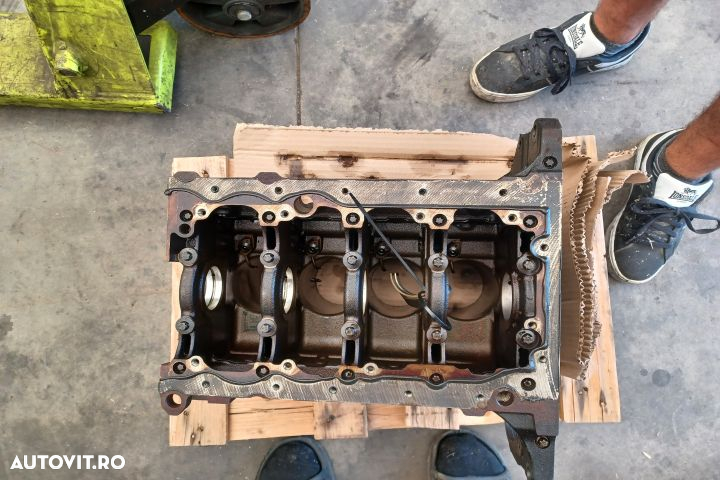 Bloc motor Opel Astra G  [din 1998 pana  2009] seria Sedan 4-usi 1.6 Twinport MT (103 hp) - 7