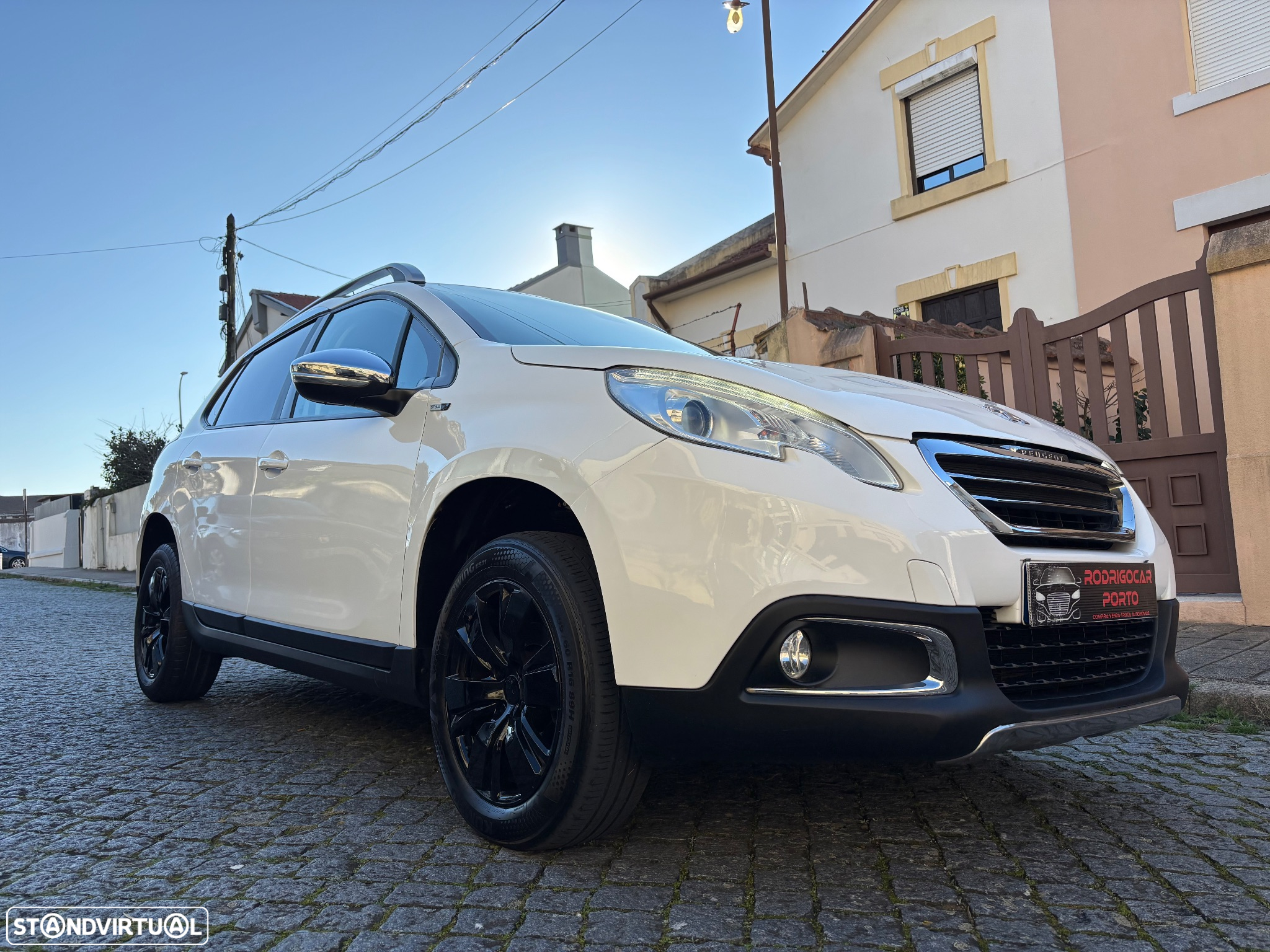 Peugeot 2008 1.2 PureTech Style - 22