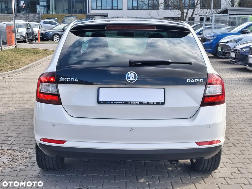 Skoda RAPID Spb 1.2 TSI Style Plus - 6