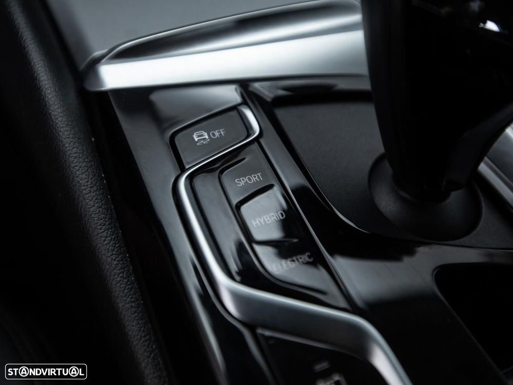BMW 520 e - 24