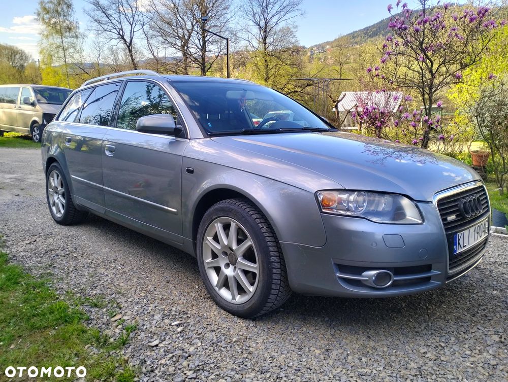 Audi A4 Avant 2.0T FSI Quattro - 2