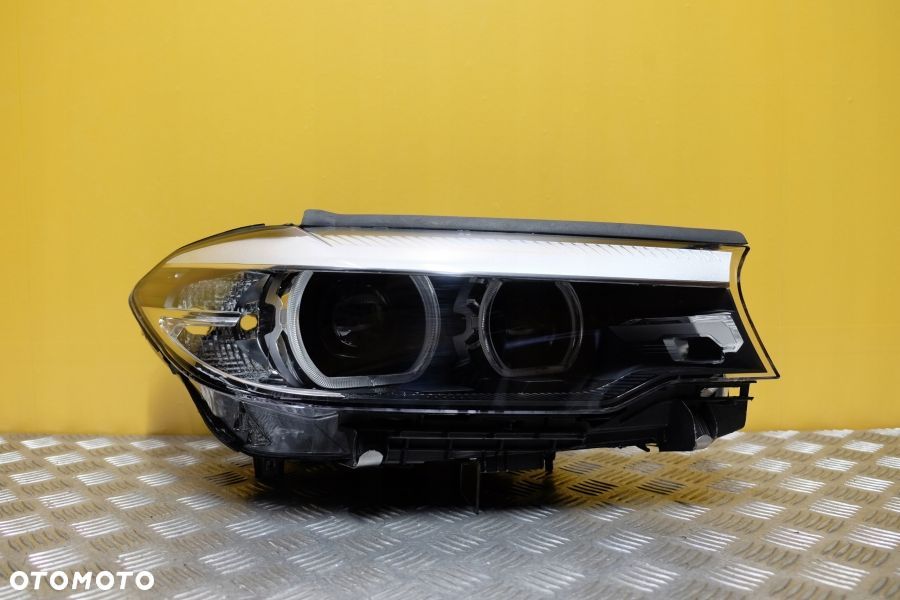 BMW 5 530 G30 G31 M5 2017- REFLEKTOR LAMPA FULL LED R USA - 1
