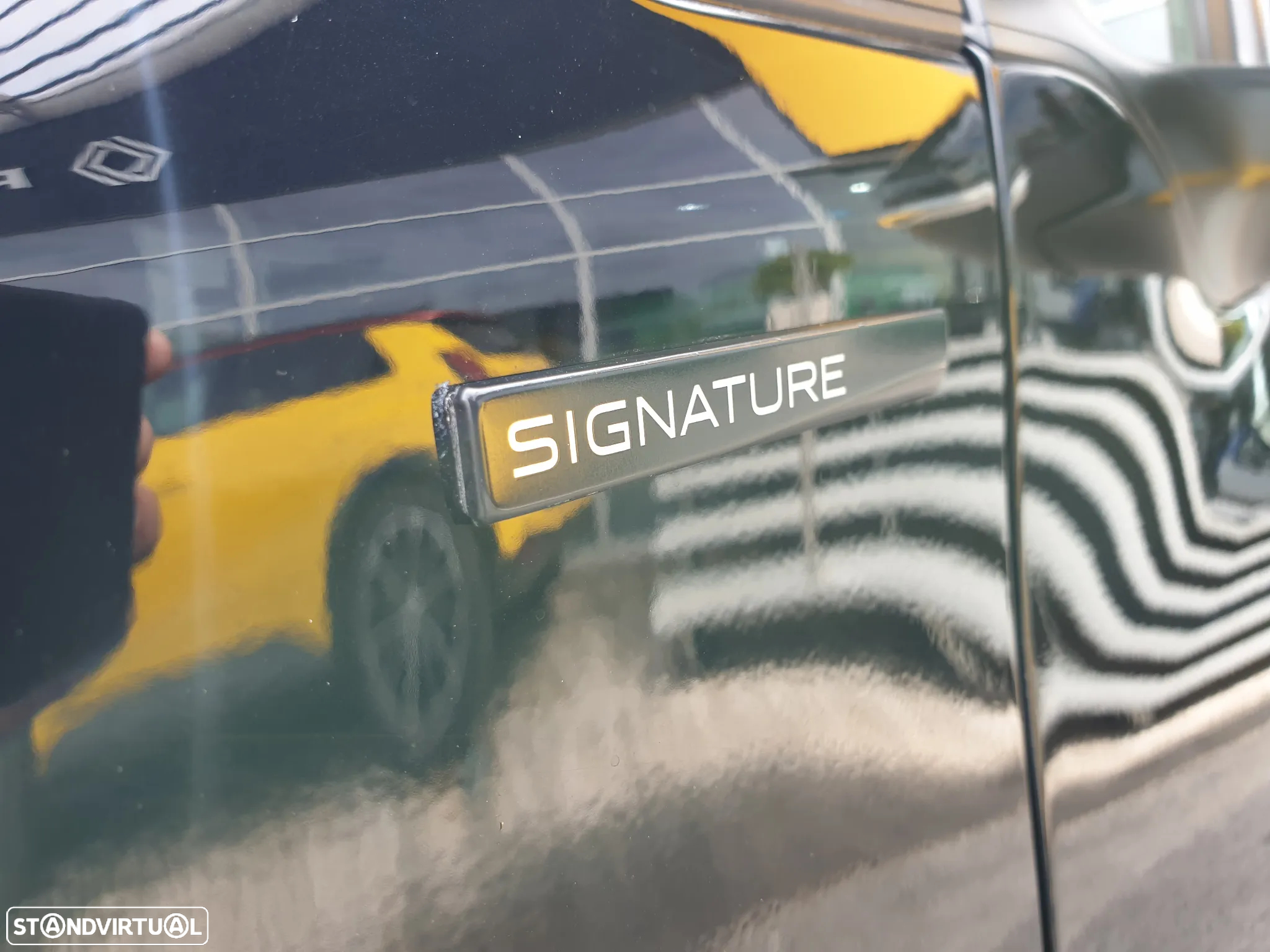 Peugeot 2008 1.2 PureTech Signature - 8
