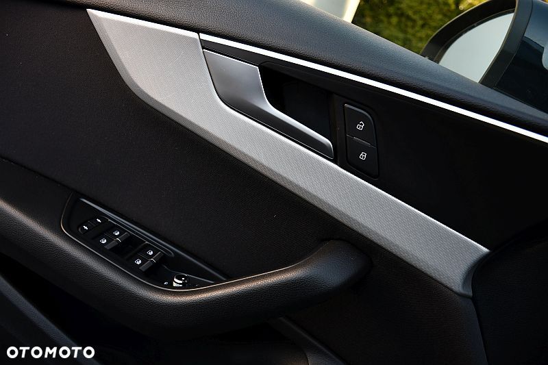 Audi A4 Limousine 2.0 TDI S tronic sport - 22