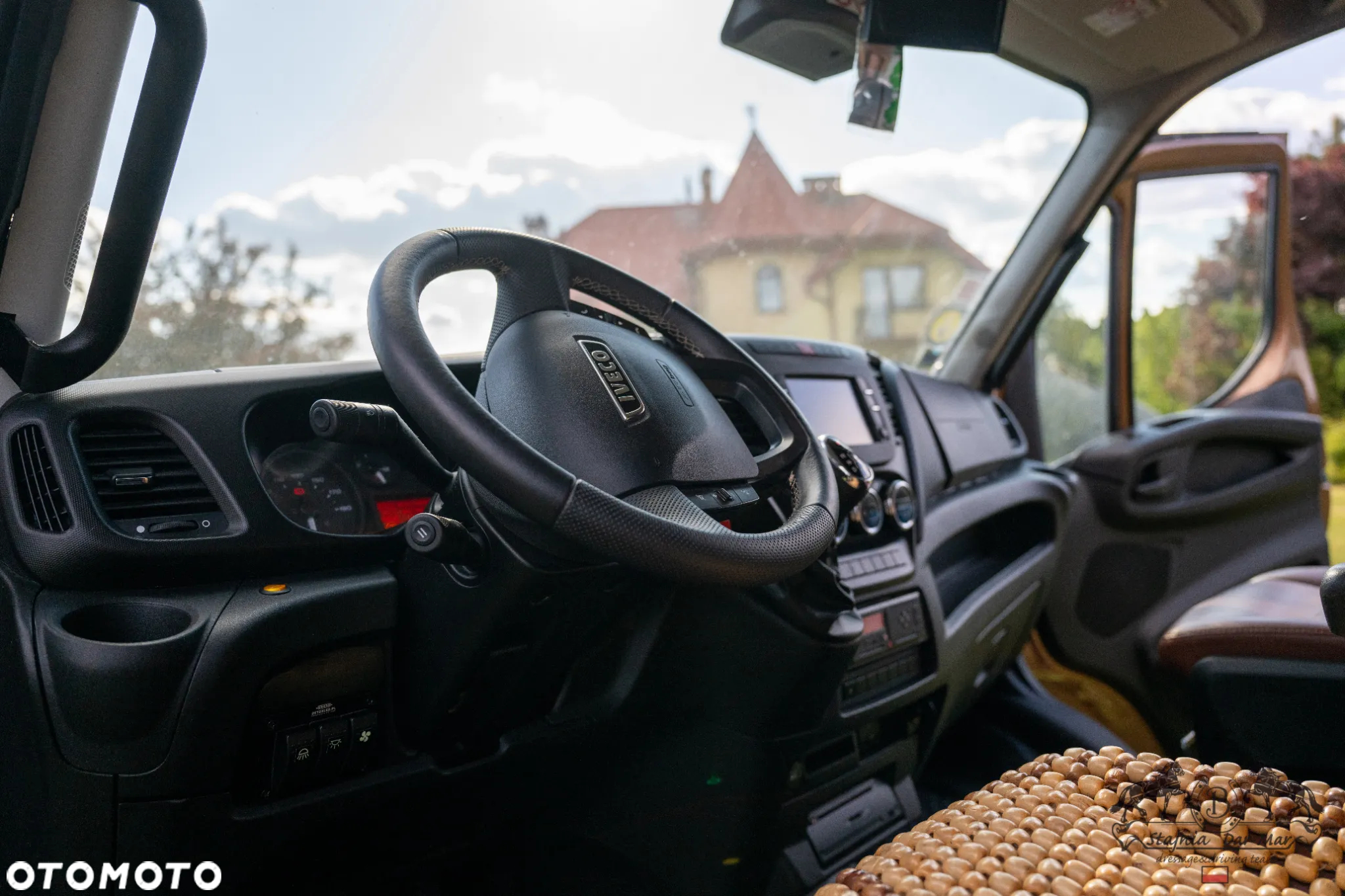 Iveco DAILY KONIOWÓZ - 10