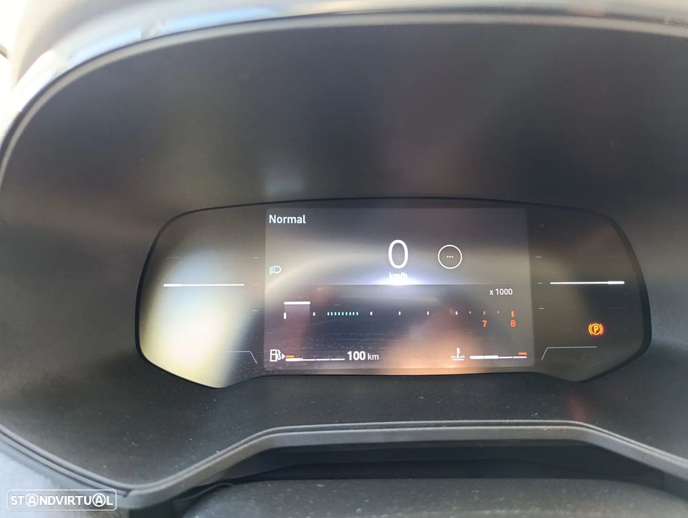 Renault Clio 1.0 TCe Evolution - 16